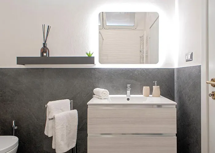 Free Parking 5 Stelle Elegante Con アパート リヴォルノ